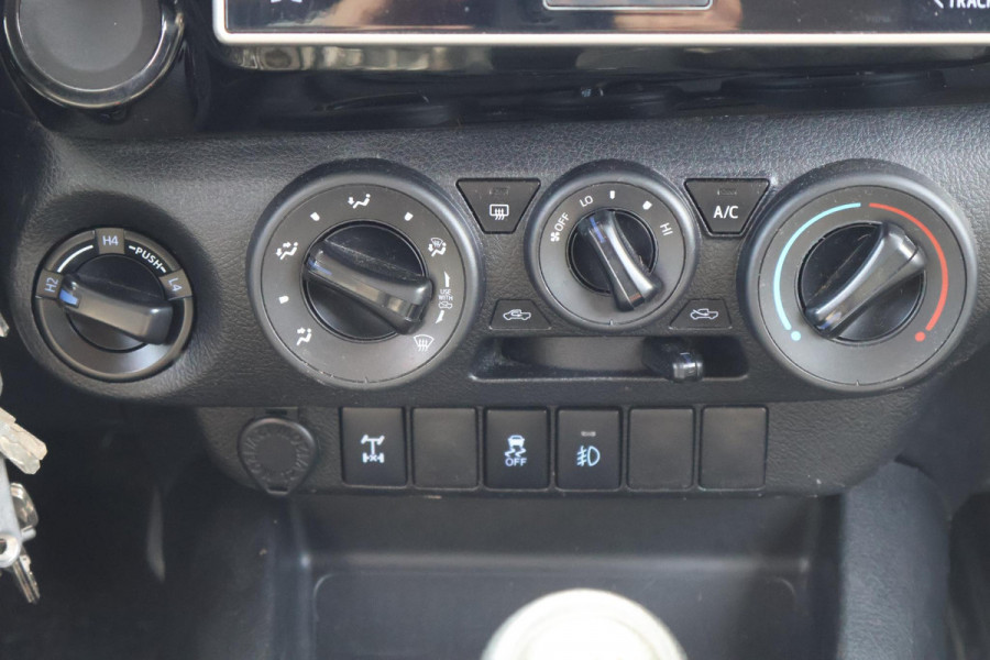 Toyota Hilux Camper 2.4 D-4D Dubbele Cabine Cool Comfort (ex.BTW)