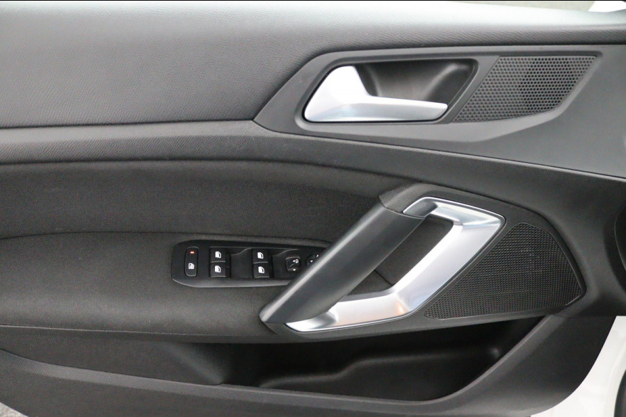Peugeot 308 SW 1.2 PureTech*ECC*NAVI*CAM*HAAK*CRUISE*CARPLAY*