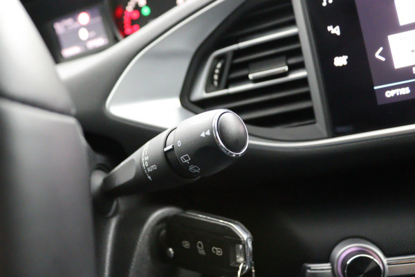 Peugeot 308 SW 1.2 PureTech*ECC*NAVI*CAM*HAAK*CRUISE*CARPLAY*