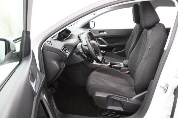 Peugeot 308 SW 1.2 PureTech*ECC*NAVI*CAM*HAAK*CRUISE*CARPLAY*