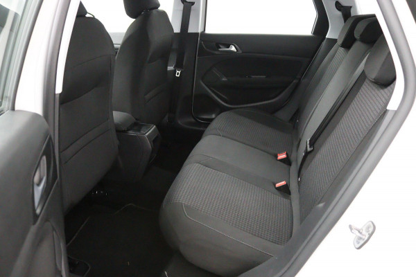 Peugeot 308 SW 1.2 PureTech*ECC*NAVI*CAM*HAAK*CRUISE*CARPLAY*