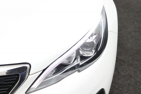 Peugeot 308 SW 1.2 PureTech*ECC*NAVI*CAM*HAAK*CRUISE*CARPLAY*
