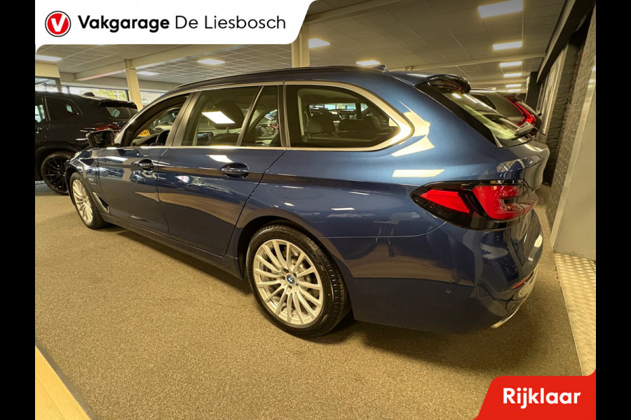 BMW 5 Serie Touring 530e Business Edition Plus / trekhaak / Leder / pdc / 360 camera