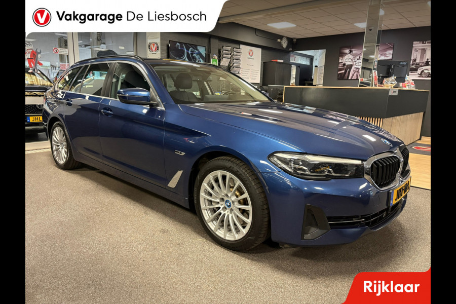 BMW 5 Serie Touring 530e Business Edition Plus / trekhaak / Leder / pdc / 360 camera