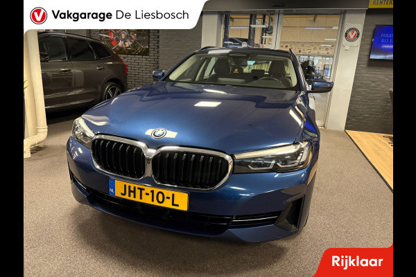 BMW 5 Serie Touring 530e Business Edition Plus / trekhaak / Leder / pdc / 360 camera