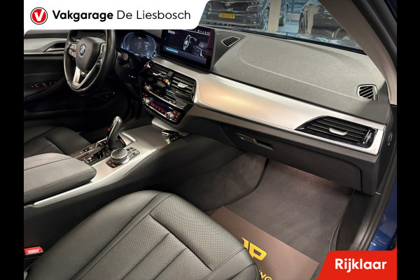 BMW 5 Serie Touring 530e Business Edition Plus / trekhaak / Leder / pdc / 360 camera