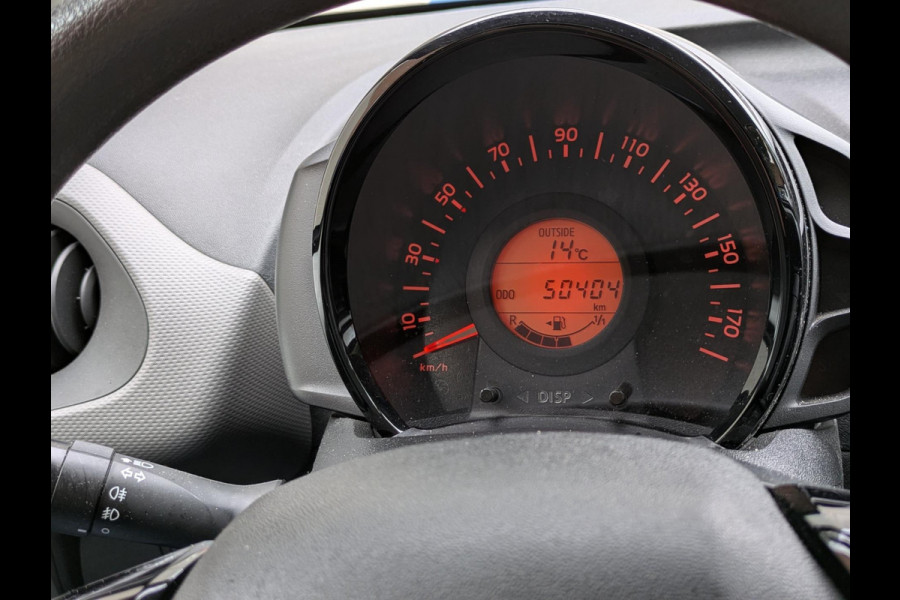 Peugeot 108 1.0 e-VTi Active|Apple-Carplay/Android-Auto|Achteruitrijcamera|Airco|DAB|Origineel-NL Peugeot 108 1.0 e-VTi Active|Apple-Carplay/Android-Auto|Achteruitrijcamera|Airco|DAB|Origineel-NL