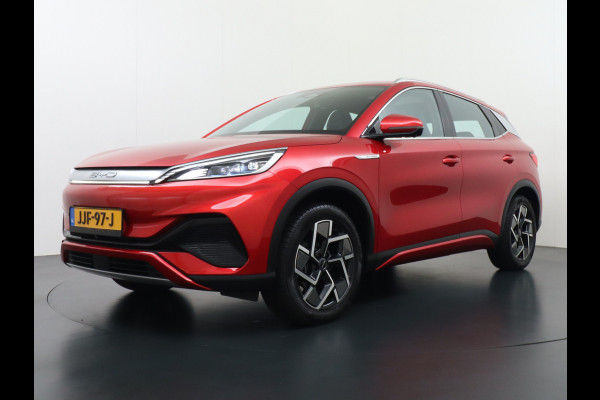 BYD ATTO 3 60kWh Design SOH 100% Panoramadak Leder+Elektr.Verst. Warmtepomp Adaptieve Cruise 360°Camera Apple Carplay Android Auto Elektr.A Verkeersbord detectie WiFi DAB Led Rijstrooksensor Keyless Smartphone Entry Fabrieksgarantie tot 15-12-2028/150.000km Garantie op de LFP Accu tot 15-12-2030/200.000km €44.000,- Nieuw! BYD ATTO 3 60kWh Design SOH 100% Panoramadak Leder+Elektr.Verst. Warmtepomp Adaptieve Cruise 360°Camera Apple Carplay Android Auto Elektr.A Verkeersbord detectie WiFi DAB Led Rijstrooksensor Keyless Smartphone Entry Fabrieksgarantie tot 15-12-2028/150.000km Garantie op de LFP Accu tot 15-12-2030/200.000km €44.000,- Nieuw!