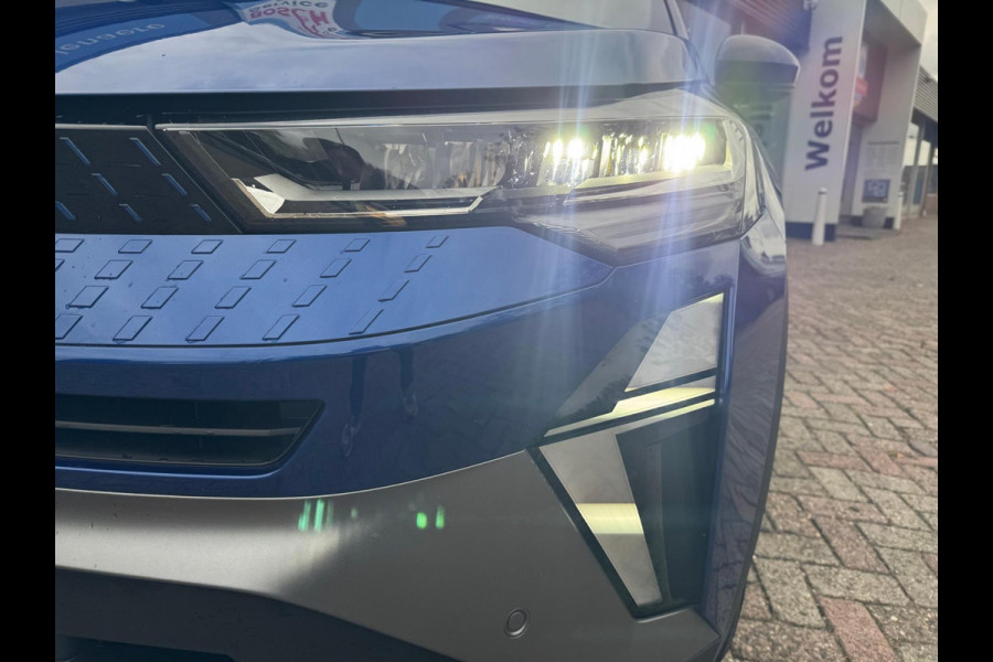 Renault Captur 1.3 mild hybrid 160 esprit Alpine Harman Kardon Sound / Camera / Navi / LM 19'' / Stuurwiel verw.