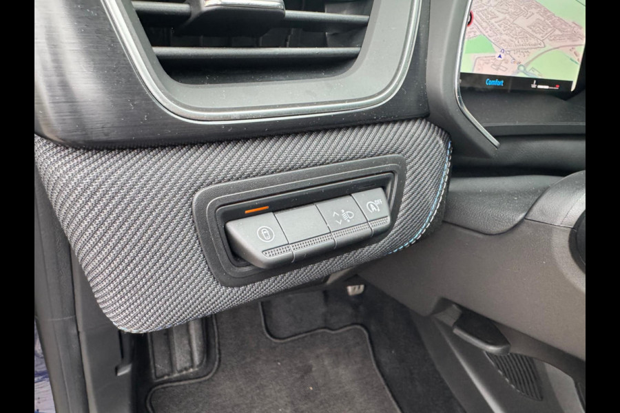 Renault Captur 1.3 mild hybrid 160 esprit Alpine Harman Kardon Sound / Camera / Navi / LM 19'' / Stuurwiel verw.