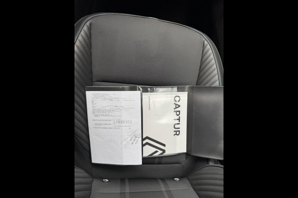 Renault Captur 1.3 mild hybrid 160 esprit Alpine Harman Kardon Sound / Camera / Navi / LM 19'' / Stuurwiel verw.