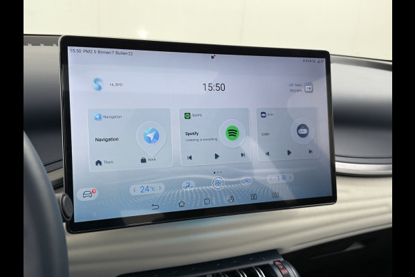 BYD ATTO 3 60kWh Design SOH 100% Panoramadak Leder+Elektr.Verst. Warmtepomp Adaptieve Cruise 360°Camera Apple Carplay Android Auto Elektr.A Verkeersbord detectie WiFi DAB Led Rijstrooksensor Keyless Smartphone Entry Fabrieksgarantie tot 20-12-2028/150.000km Garantie op de LFP Accu tot 20-12-2030/200.000km €44.000,- Nieuw! BYD ATTO 3 60kWh Design SOH 100% Panoramadak Leder+Elektr.Verst. Warmtepomp Adaptieve Cruise 360°Camera Apple Carplay Android Auto Elektr.A Verkeersbord detectie WiFi DAB Led Rijstrooksensor Keyless Smartphone Entry Fabrieksgarantie tot 20-12-2028/150.000km Garantie op de LFP Accu tot 20-12-2030/200.000km €44.000,- Nieuw!