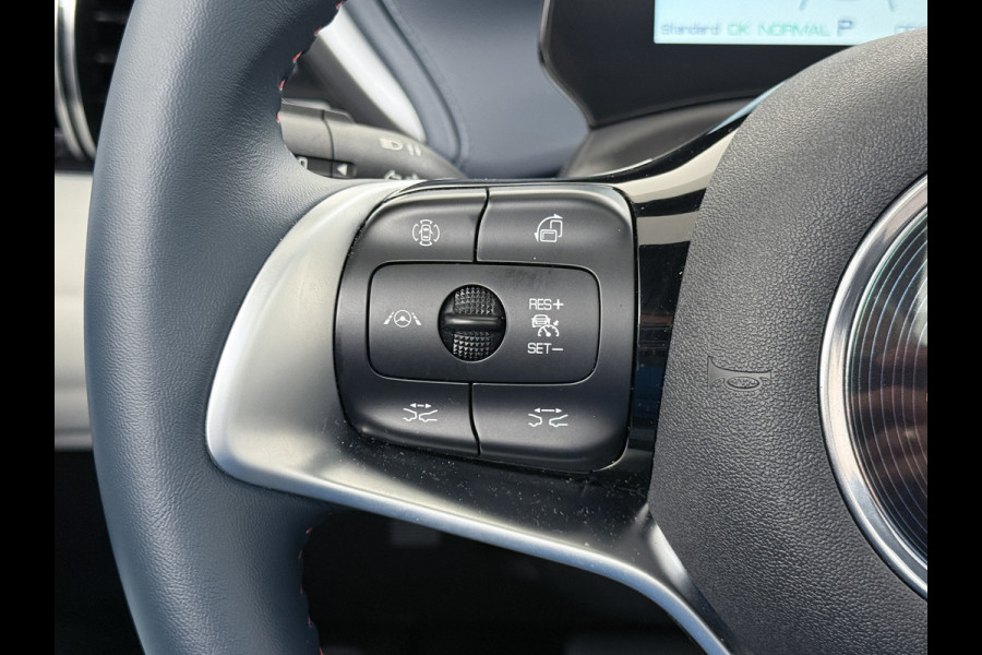 BYD ATTO 3 60kWh Design SOH 100% Panoramadak Leder+Elektr.Verst. Warmtepomp Adaptieve Cruise 360°Camera Apple Carplay Android Auto Elektr.A Verkeersbord detectie WiFi DAB Led Rijstrooksensor Keyless Smartphone Entry Fabrieksgarantie tot 20-12-2028/150.000km Garantie op de LFP Accu tot 20-12-2030/200.000km €44.000,- Nieuw! BYD ATTO 3 60kWh Design SOH 100% Panoramadak Leder+Elektr.Verst. Warmtepomp Adaptieve Cruise 360°Camera Apple Carplay Android Auto Elektr.A Verkeersbord detectie WiFi DAB Led Rijstrooksensor Keyless Smartphone Entry Fabrieksgarantie tot 20-12-2028/150.000km Garantie op de LFP Accu tot 20-12-2030/200.000km €44.000,- Nieuw!