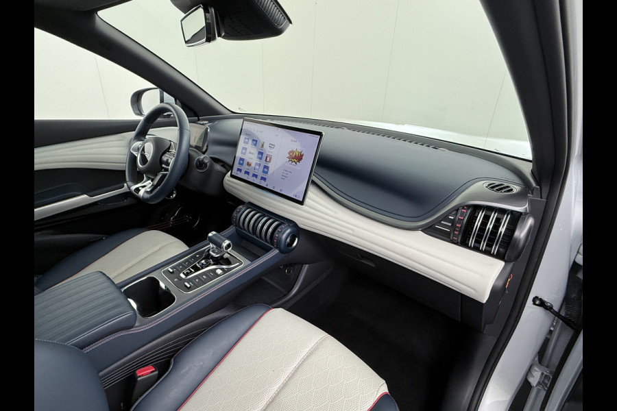 BYD ATTO 3 60kWh Design SOH 100% Panoramadak Leder+Elektr.Verst. Warmtepomp Adaptieve Cruise 360°Camera Apple Carplay Android Auto Elektr.A Verkeersbord detectie WiFi DAB Led Rijstrooksensor Keyless Smartphone Entry Fabrieksgarantie tot 20-12-2028/150.000km Garantie op de LFP Accu tot 20-12-2030/200.000km €44.000,- Nieuw! BYD ATTO 3 60kWh Design SOH 100% Panoramadak Leder+Elektr.Verst. Warmtepomp Adaptieve Cruise 360°Camera Apple Carplay Android Auto Elektr.A Verkeersbord detectie WiFi DAB Led Rijstrooksensor Keyless Smartphone Entry Fabrieksgarantie tot 20-12-2028/150.000km Garantie op de LFP Accu tot 20-12-2030/200.000km €44.000,- Nieuw!