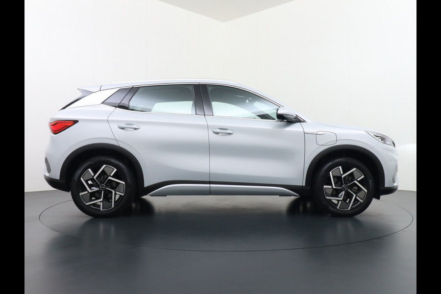 BYD ATTO 3 60kWh Design SOH 100% Panoramadak Leder+Elektr.Verst. Warmtepomp Adaptieve Cruise 360°Camera Apple Carplay Android Auto Elektr.A Verkeersbord detectie WiFi DAB Led Rijstrooksensor Keyless Smartphone Entry Fabrieksgarantie tot 20-12-2028/150.000km Garantie op de LFP Accu tot 20-12-2030/200.000km €44.000,- Nieuw! BYD ATTO 3 60kWh Design SOH 100% Panoramadak Leder+Elektr.Verst. Warmtepomp Adaptieve Cruise 360°Camera Apple Carplay Android Auto Elektr.A Verkeersbord detectie WiFi DAB Led Rijstrooksensor Keyless Smartphone Entry Fabrieksgarantie tot 20-12-2028/150.000km Garantie op de LFP Accu tot 20-12-2030/200.000km €44.000,- Nieuw!