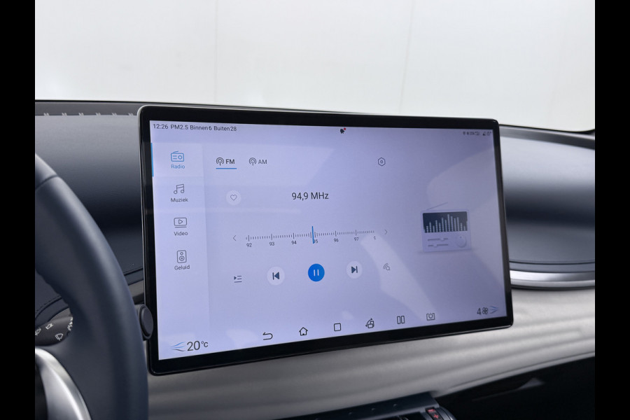 BYD ATTO 3 60kWh Design SOH 98% Pano-dak Leer+Elektr.Verst. Warmtepomp Adaptieve Cruise 360°Camera Apple Carplay Android Auto Elektr.Achter Verkeersbord detectie WiFi DAB Led Rijstrooksensor Keyless Smartphone Entry Fabrieksgarantie tot 20-12-2030/150.000km Garantie. Op de LFP Accu tot 20-12-2030/200.000km €44.000,- Nieuw! BYD ATTO 3 60kWh Design SOH 98% Pano-dak Leer+Elektr.Verst. Warmtepomp Adaptieve Cruise 360°Camera Apple Carplay Android Auto Elektr.Achter Verkeersbord detectie WiFi DAB Led Rijstrooksensor Keyless Smartphone Entry Fabrieksgarantie tot 20-12-2030/150.000km Garantie. Op de LFP Accu tot 20-12-2030/200.000km €44.000,- Nieuw!