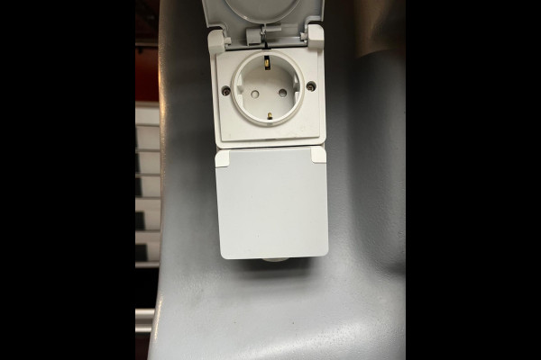 Mercedes-Benz Vito AUTOMAAT SERVICEWAGEN 114 CDI euro6 L2H1 Lang, BOTT Kasten, Omvormer, Standkachel, Metallic lak, RIJKLAARPRIJS! Mercedes-Benz Vito AUTOMAAT SERVICEWAGEN 114 CDI euro6 L2H1 Lang, BOTT Kasten, Omvormer, Standkachel, Metallic lak, RIJKLAARPRIJS!