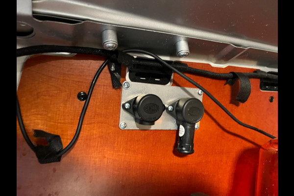 Mercedes-Benz Vito AUTOMAAT SERVICEWAGEN 114 CDI euro6 L2H1 Lang, BOTT Kasten, Omvormer, Standkachel, Metallic lak, RIJKLAARPRIJS! Mercedes-Benz Vito AUTOMAAT SERVICEWAGEN 114 CDI euro6 L2H1 Lang, BOTT Kasten, Omvormer, Standkachel, Metallic lak, RIJKLAARPRIJS!