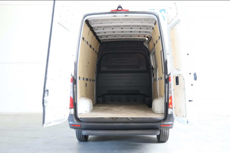 Mercedes-Benz Sprinter 315 CDI AUTOMAAT L2/H2 150PK CLIMA CAMERA NAVI 2021 CARPLAY LEASE V/A €167,- p.m. INRUIL MOGELIJK Mercedes-Benz Sprinter 315 CDI AUTOMAAT L2/H2 150PK CLIMA CAMERA NAVI 2021 CARPLAY LEASE V/A €167,- p.m. INRUIL MOGELIJK