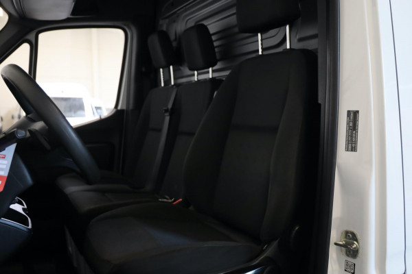 Mercedes-Benz Sprinter 315 CDI AUTOMAAT L2/H2 150PK CLIMA CAMERA NAVI 2021 CARPLAY LEASE V/A €167,- p.m. INRUIL MOGELIJK Mercedes-Benz Sprinter 315 CDI AUTOMAAT L2/H2 150PK CLIMA CAMERA NAVI 2021 CARPLAY LEASE V/A €167,- p.m. INRUIL MOGELIJK