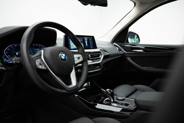 BMW X3 xDrive20i Business Edition Plus |Pano|Leder|Adaptive|