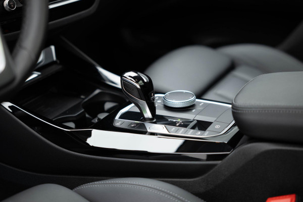 BMW X3 xDrive20i Business Edition Plus |Pano|Leder|Adaptive|