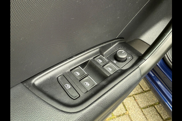 Audi A1 Sportback 30 TFSI Pro Line - Automaat - Media Apple/Android - Virt.Cockpit - Org.NL Audi A1 Sportback 30 TFSI Pro Line - Automaat - Media Apple/Android - Virt.Cockpit - Org.NL