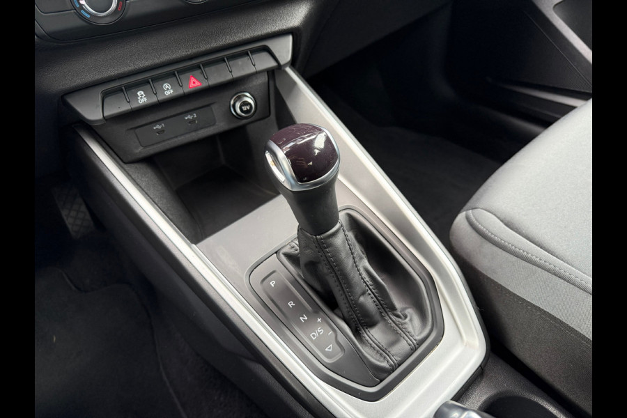 Audi A1 Sportback 30 TFSI Pro Line - Automaat - Media Apple/Android - Virt.Cockpit - Org.NL Audi A1 Sportback 30 TFSI Pro Line - Automaat - Media Apple/Android - Virt.Cockpit - Org.NL
