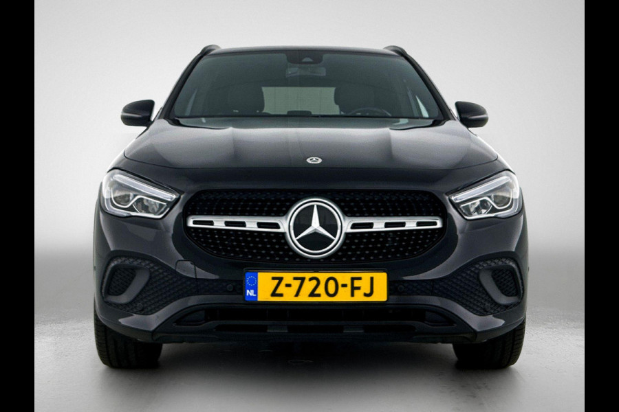 Mercedes-Benz GLA 200 Black Line 163PK CAMERA | NAVI | STOF-LEDER Mercedes-Benz GLA 200 Black Line 163PK CAMERA | NAVI | STOF-LEDER