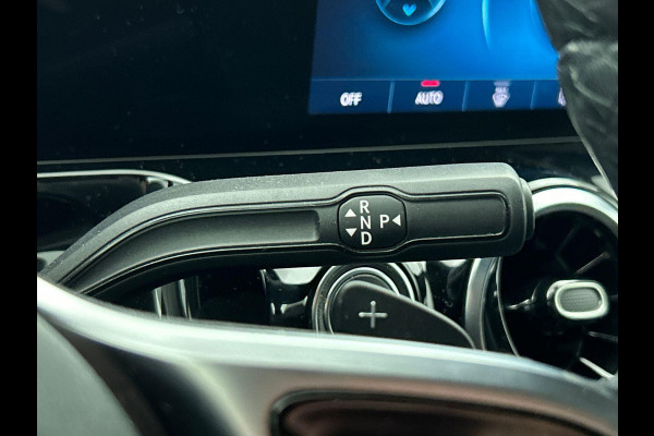 Mercedes-Benz GLA 200 Black Line 163PK CAMERA | NAVI | STOF-LEDER Mercedes-Benz GLA 200 Black Line 163PK CAMERA | NAVI | STOF-LEDER