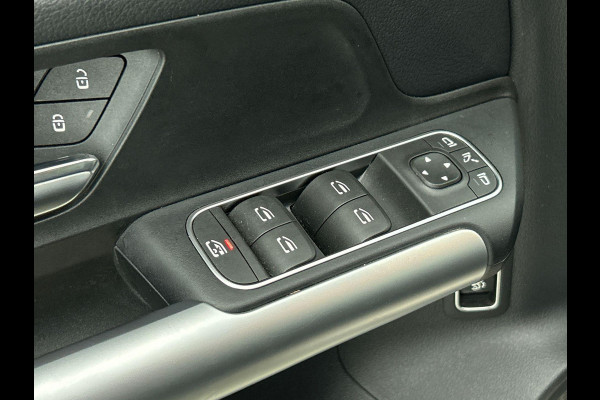 Mercedes-Benz GLA 200 Black Line 163PK CAMERA | NAVI | STOF-LEDER Mercedes-Benz GLA 200 Black Line 163PK CAMERA | NAVI | STOF-LEDER