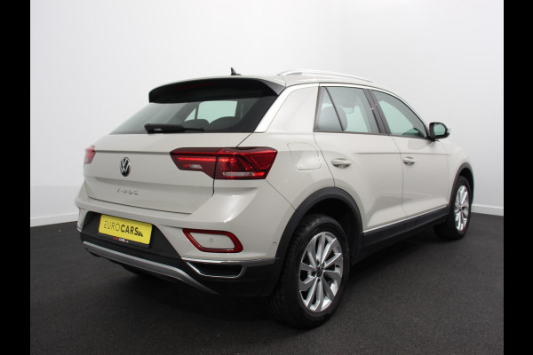 Volkswagen T-Roc 1.5 TSI 150pk DSG Style Edition | Navigatie | Apple Carplay/Android Auto | Camera | Parkeersensoren | Adaptive Cruise Control | Dodehoek Assistent | Elektrische achterklep | Stoel- en stuurverwarming | Full Led | Climate Control | Lichtmetalen velgen Volkswagen T-Roc 1.5 TSI 150pk DSG Style Edition | Navigatie | Apple Carplay/Android Auto | Camera | Parkeersensoren | Adaptive Cruise Control | Dodehoek Assistent | Elektrische achterklep | Stoel- en stuurverwarming | Full Led | Climate Control | Lichtmetalen velgen