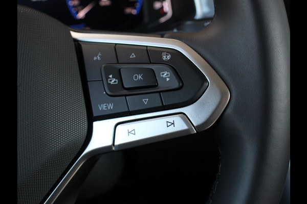Volkswagen T-Roc 1.5 TSI 150pk DSG Style Edition | Navigatie | Apple Carplay/Android Auto | Camera | Parkeersensoren | Adaptive Cruise Control | Dodehoek Assistent | Elektrische achterklep | Stoel- en stuurverwarming | Full Led | Climate Control | Lichtmetalen velgen Volkswagen T-Roc 1.5 TSI 150pk DSG Style Edition | Navigatie | Apple Carplay/Android Auto | Camera | Parkeersensoren | Adaptive Cruise Control | Dodehoek Assistent | Elektrische achterklep | Stoel- en stuurverwarming | Full Led | Climate Control | Lichtmetalen velgen