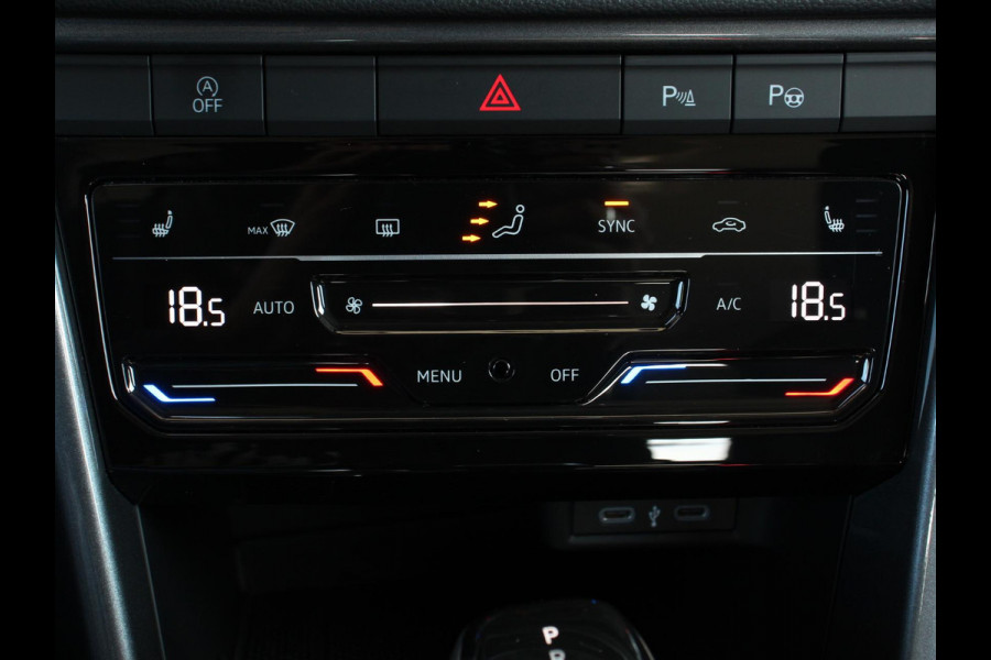 Volkswagen T-Roc 1.5 TSI 150pk DSG Style Edition | Navigatie | Apple Carplay/Android Auto | Camera | Parkeersensoren | Adaptive Cruise Control | Dodehoek Assistent | Elektrische achterklep | Stoel- en stuurverwarming | Full Led | Climate Control | Lichtmetalen velgen Volkswagen T-Roc 1.5 TSI 150pk DSG Style Edition | Navigatie | Apple Carplay/Android Auto | Camera | Parkeersensoren | Adaptive Cruise Control | Dodehoek Assistent | Elektrische achterklep | Stoel- en stuurverwarming | Full Led | Climate Control | Lichtmetalen velgen