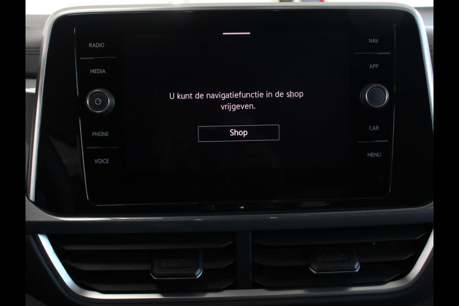 Volkswagen T-Roc 1.5 TSI 150pk DSG Style Edition | Navigatie | Apple Carplay/Android Auto | Camera | Parkeersensoren | Adaptive Cruise Control | Dodehoek Assistent | Elektrische achterklep | Stoel- en stuurverwarming | Full Led | Climate Control | Lichtmetalen velgen Volkswagen T-Roc 1.5 TSI 150pk DSG Style Edition | Navigatie | Apple Carplay/Android Auto | Camera | Parkeersensoren | Adaptive Cruise Control | Dodehoek Assistent | Elektrische achterklep | Stoel- en stuurverwarming | Full Led | Climate Control | Lichtmetalen velgen