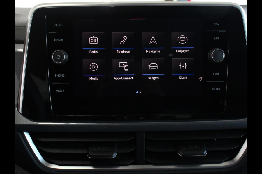 Volkswagen T-Roc 1.5 TSI 150pk DSG Style Edition | Navigatie | Apple Carplay/Android Auto | Camera | Parkeersensoren | Adaptive Cruise Control | Dodehoek Assistent | Elektrische achterklep | Stoel- en stuurverwarming | Full Led | Climate Control | Lichtmetalen velgen Volkswagen T-Roc 1.5 TSI 150pk DSG Style Edition | Navigatie | Apple Carplay/Android Auto | Camera | Parkeersensoren | Adaptive Cruise Control | Dodehoek Assistent | Elektrische achterklep | Stoel- en stuurverwarming | Full Led | Climate Control | Lichtmetalen velgen