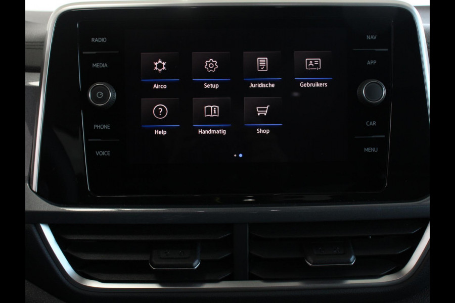 Volkswagen T-Roc 1.5 TSI 150pk DSG Style Edition | Navigatie | Apple Carplay/Android Auto | Camera | Parkeersensoren | Adaptive Cruise Control | Dodehoek Assistent | Elektrische achterklep | Stoel- en stuurverwarming | Full Led | Climate Control | Lichtmetalen velgen Volkswagen T-Roc 1.5 TSI 150pk DSG Style Edition | Navigatie | Apple Carplay/Android Auto | Camera | Parkeersensoren | Adaptive Cruise Control | Dodehoek Assistent | Elektrische achterklep | Stoel- en stuurverwarming | Full Led | Climate Control | Lichtmetalen velgen