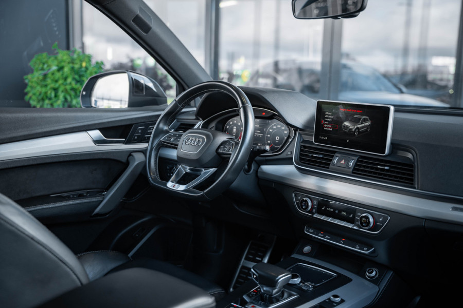 Audi SQ5 3.0 TFSI quattro Pro Line Plus - Panorama | RS Seats | B&O | Audi SQ5 3.0 TFSI quattro Pro Line Plus - Panorama | RS Seats | B&O |