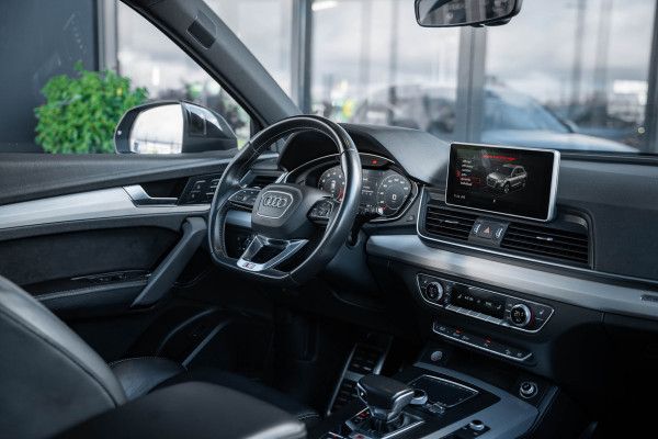 Audi SQ5 3.0 TFSI quattro Pro Line Plus - Panorama | RS Seats | B&O | Audi SQ5 3.0 TFSI quattro Pro Line Plus - Panorama | RS Seats | B&O |