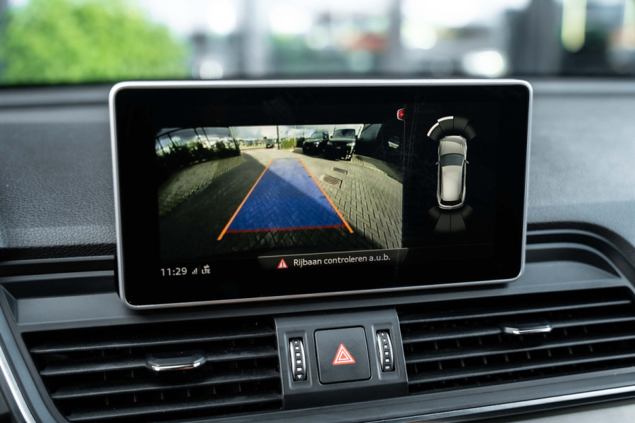 Audi SQ5 3.0 TFSI quattro Pro Line Plus - Panorama | RS Seats | B&O | Audi SQ5 3.0 TFSI quattro Pro Line Plus - Panorama | RS Seats | B&O |