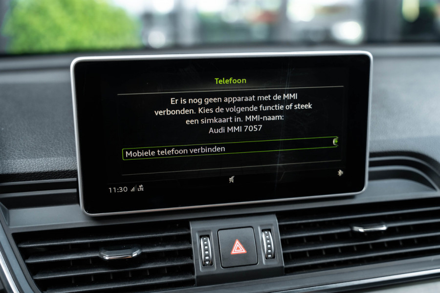 Audi SQ5 3.0 TFSI quattro Pro Line Plus - Panorama | RS Seats | B&O | Audi SQ5 3.0 TFSI quattro Pro Line Plus - Panorama | RS Seats | B&O |