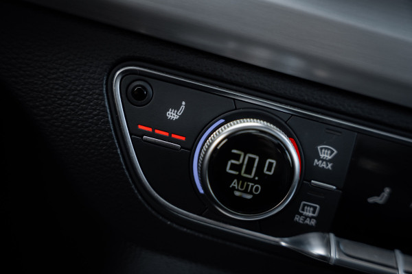 Audi SQ5 3.0 TFSI quattro Pro Line Plus - Panorama | RS Seats | B&O | Audi SQ5 3.0 TFSI quattro Pro Line Plus - Panorama | RS Seats | B&O |