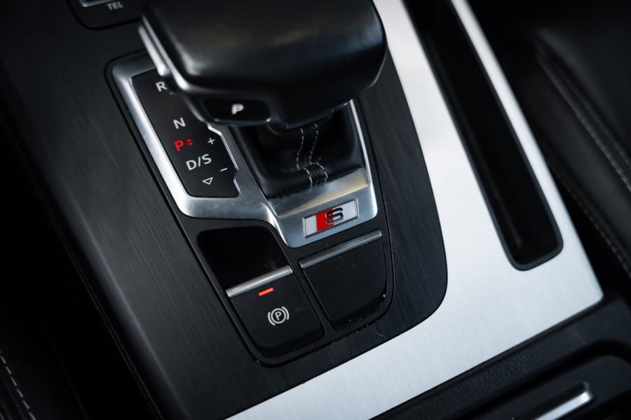 Audi SQ5 3.0 TFSI quattro Pro Line Plus - Panorama | RS Seats | B&O | Audi SQ5 3.0 TFSI quattro Pro Line Plus - Panorama | RS Seats | B&O |