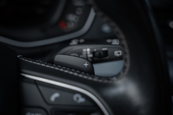 Audi SQ5 3.0 TFSI quattro Pro Line Plus - Panorama | RS Seats | B&O | Audi SQ5 3.0 TFSI quattro Pro Line Plus - Panorama | RS Seats | B&O |