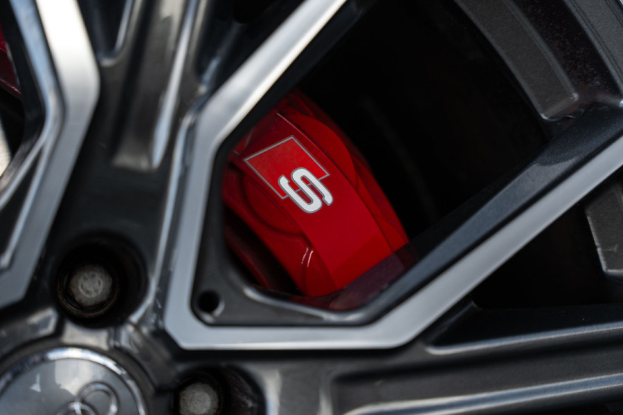 Audi SQ5 3.0 TFSI quattro Pro Line Plus - Panorama | RS Seats | B&O | Audi SQ5 3.0 TFSI quattro Pro Line Plus - Panorama | RS Seats | B&O |