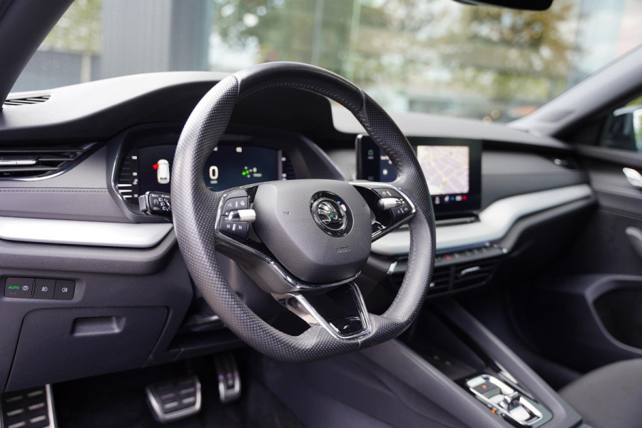 Škoda Octavia Combi 1.0 e-TSI Sport Business Škoda Octavia Combi 1.0 e-TSI Sport Business