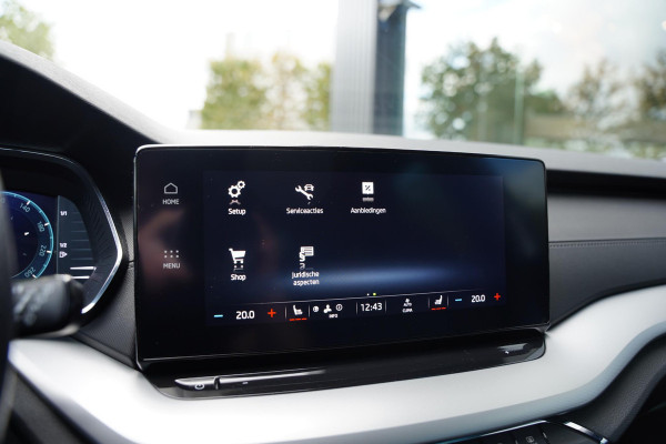 Škoda Octavia Combi 1.0 e-TSI Sport Business Škoda Octavia Combi 1.0 e-TSI Sport Business