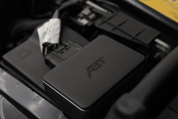 Volkswagen Golf 2.0 TSI R 4Motion PERFORMANCE AKRA/ABT/PANO/CAM/IQ/H&K/BOMVOL