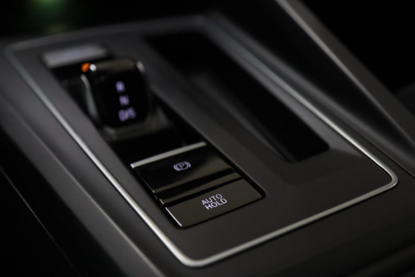 Volkswagen Golf 2.0 TSI R 4Motion PERFORMANCE AKRA/ABT/PANO/CAM/IQ/H&K/BOMVOL