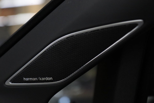 Volkswagen Golf 2.0 TSI R 4Motion PERFORMANCE AKRA/ABT/PANO/CAM/IQ/H&K/BOMVOL